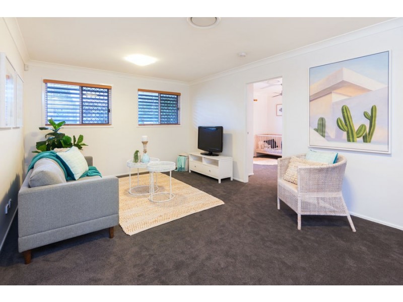 45 Moncrief Road, Cannon Hill QLD 4170