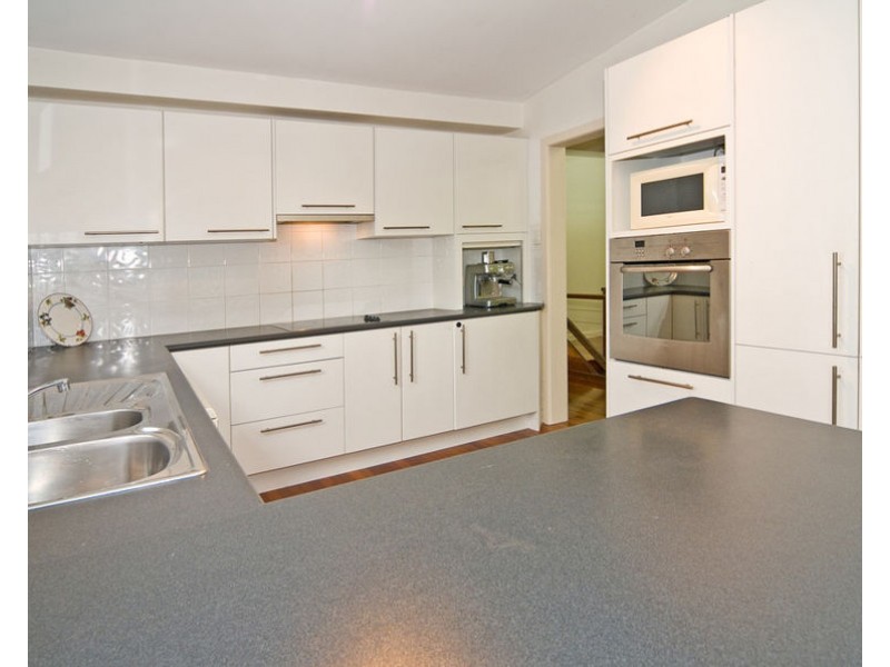 78 Nicholson Street, Greenslopes QLD 4120