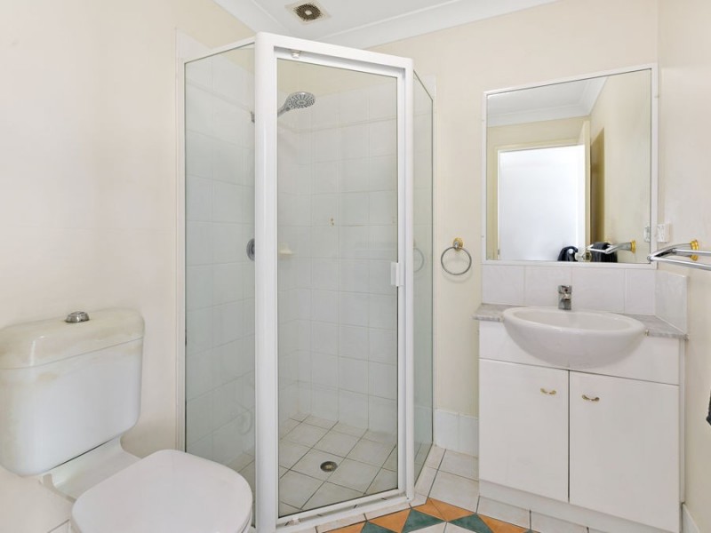 87/45 Harries Rd, Coorparoo QLD 4151