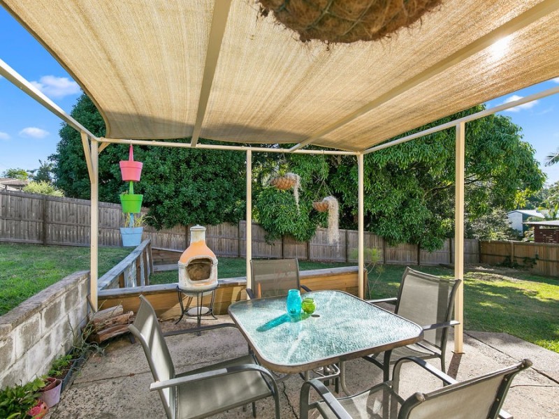 95 Pareena Crescent, Mansfield QLD 4122