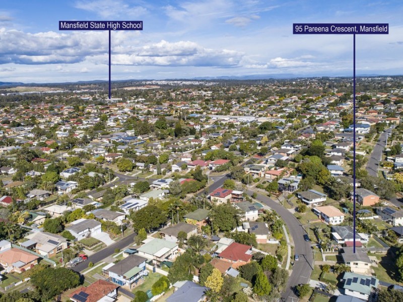 95 Pareena Crescent, Mansfield QLD 4122