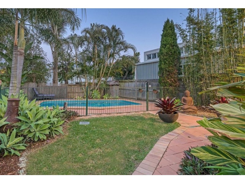 23 Clara Street, Camp Hill QLD 4152