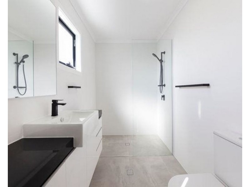 2/43 Orana Street, Carina QLD 4152