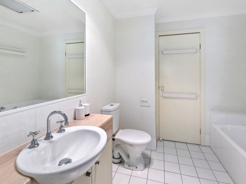 10/56 Wright Street, Carindale QLD 4152