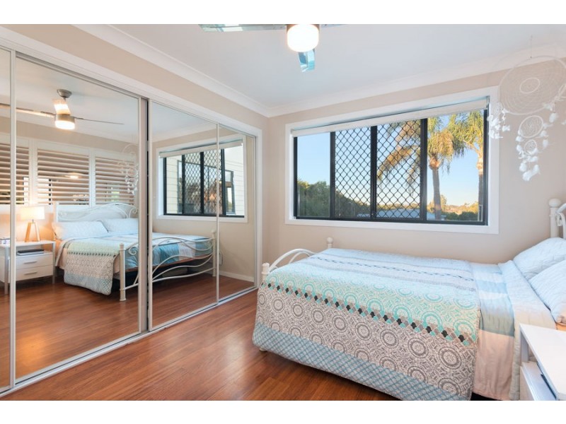 3 Brennan Place, Lota QLD 4179