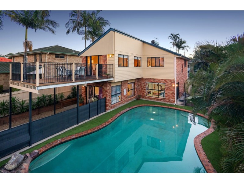 3 Brennan Place, Lota QLD 4179