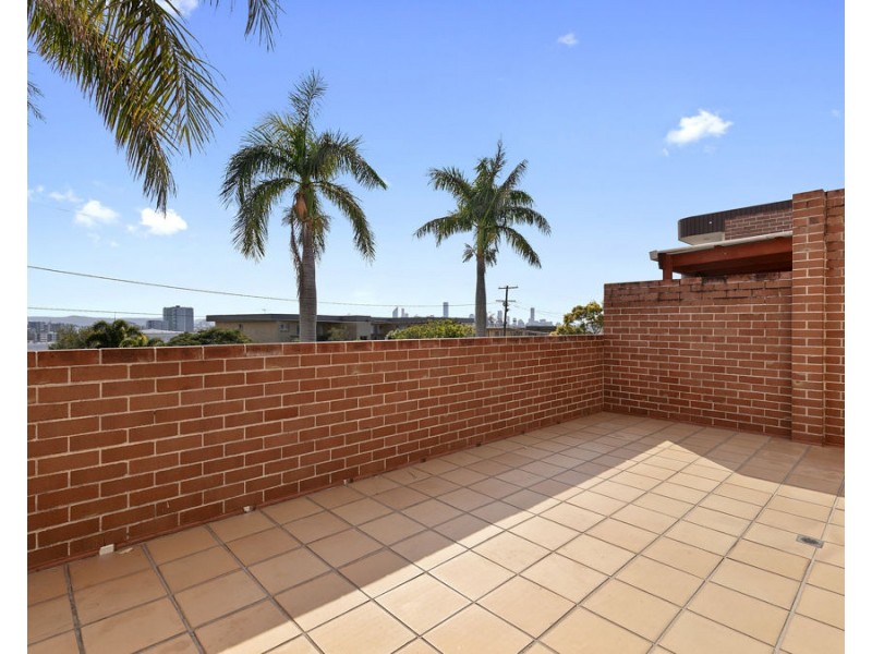 9/51 Kirkland Avenue, Coorparoo QLD 4151