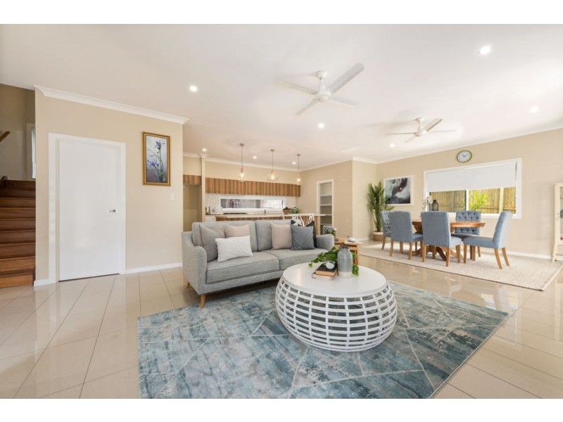 43 St Leonards Street, Coorparoo QLD 4151
