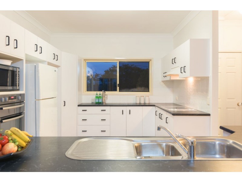 146 Cribb Road, Carindale QLD 4152