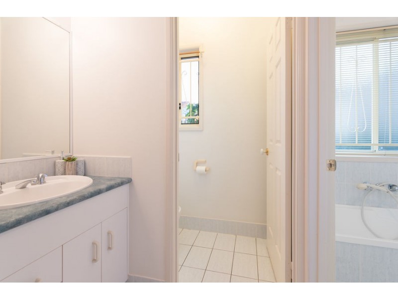 146 Cribb Road, Carindale QLD 4152