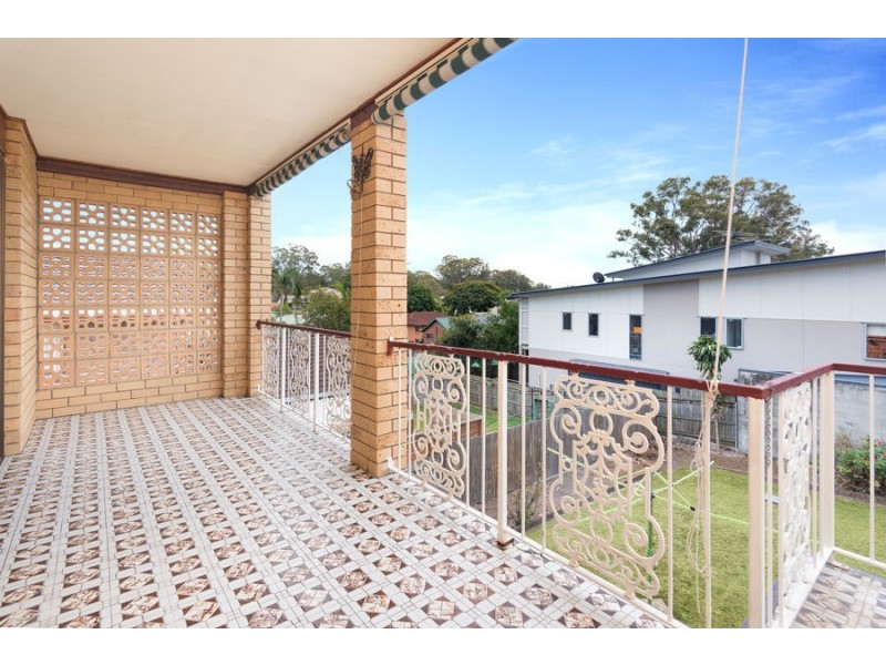 146 Samuel Street, Camp Hill QLD 4152