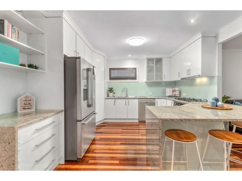 30 Margaret Street, Camp Hill QLD 4152