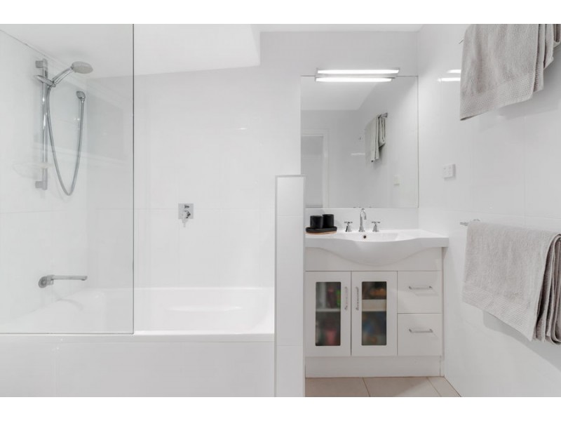 30 Margaret Street, Camp Hill QLD 4152