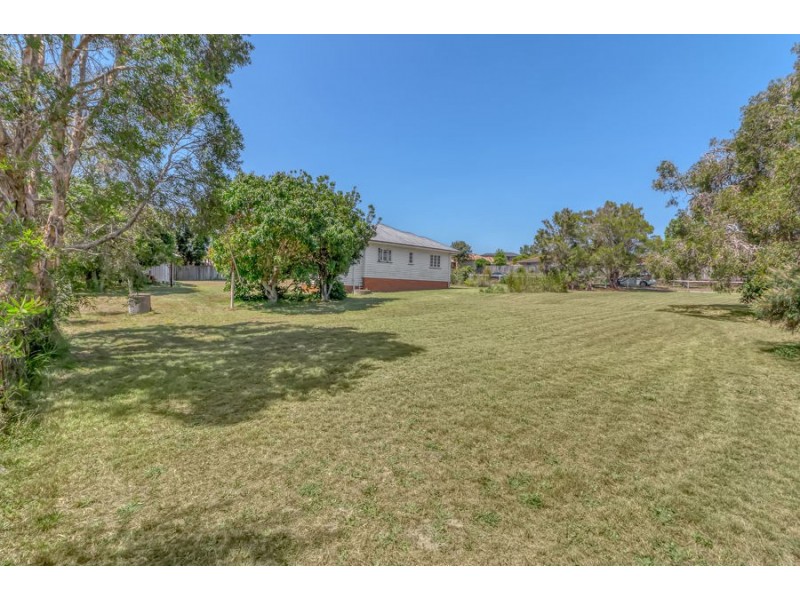 68 Caladium Street, Wakerley QLD 4154