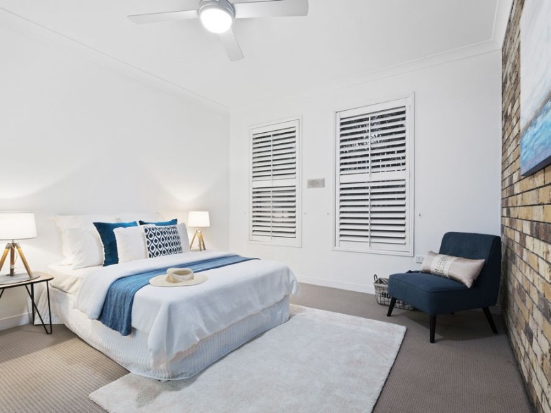 5 Rossmoya Street, Carindale QLD 4152