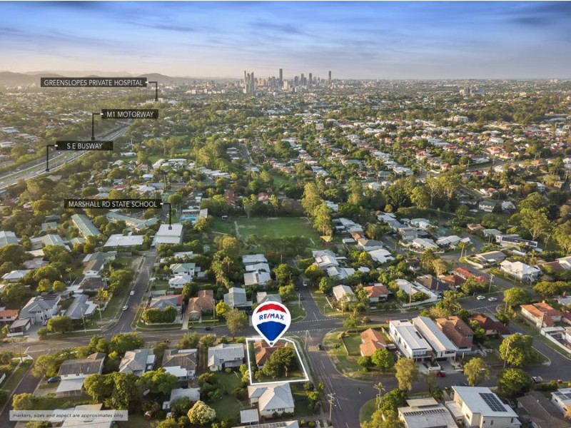 130 Sterculia Ave, Holland Park West QLD 4121