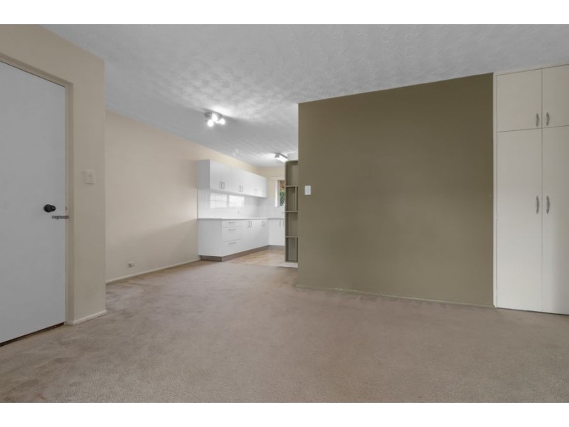 5 / 35 Kitchener Street, Coorparoo QLD 4151