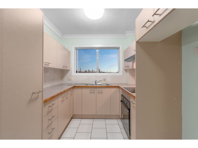 4 / 63 Wellington Street, Coorparoo QLD 4151