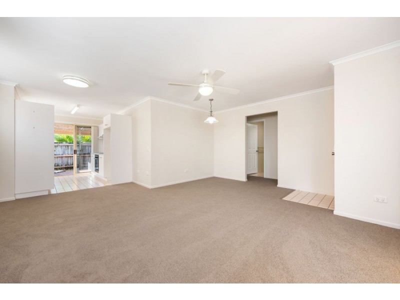 63/30 Meadowlands Road, Carina QLD 4152