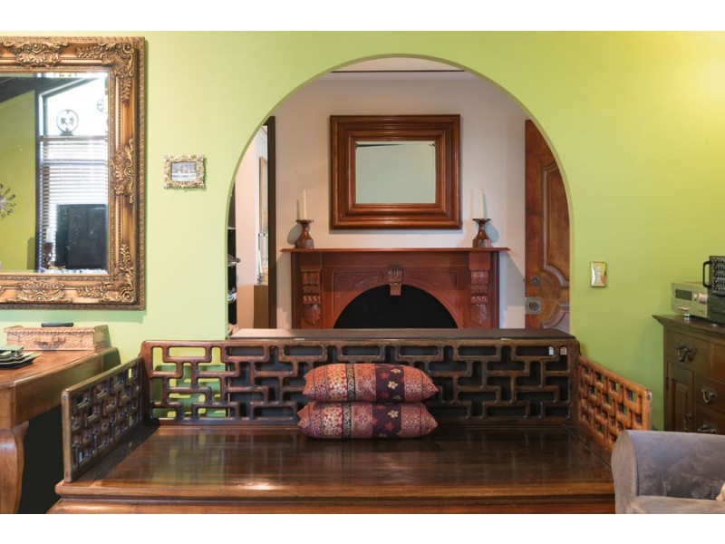 1 Rossmoya St, Carindale QLD 4152