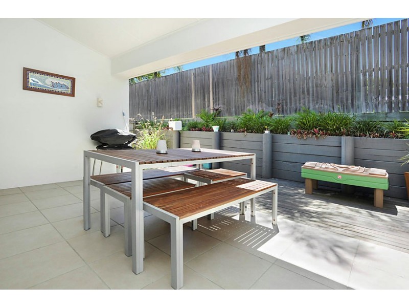 4/35 Rutland st, Coorparoo QLD 4151