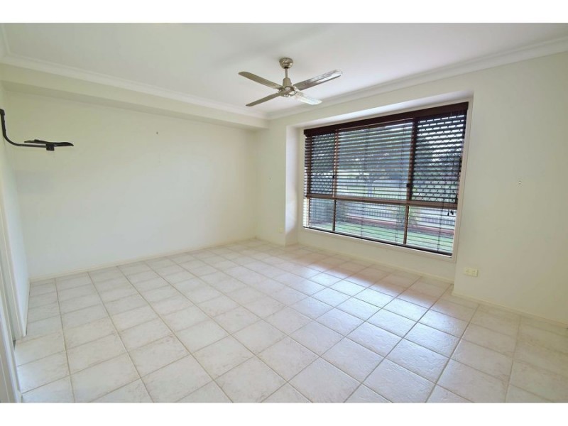 19 Bethel Street, Carina QLD 4152