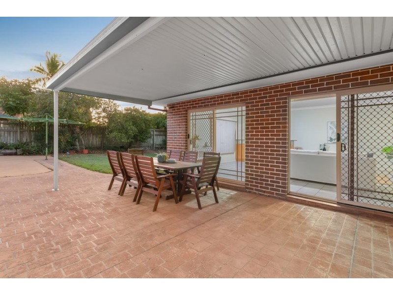 22 Rundle Place, Carindale QLD 4152