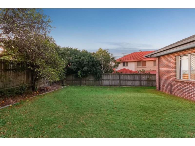 22 Rundle Place, Carindale QLD 4152