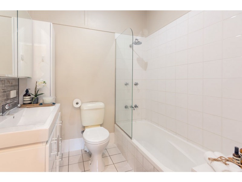 117 Oateson Skyline Drive, Seven Hills QLD 4170