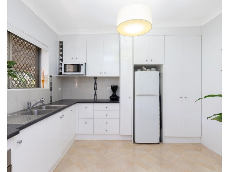 6/24 Weston Street, Coorparoo QLD 4151