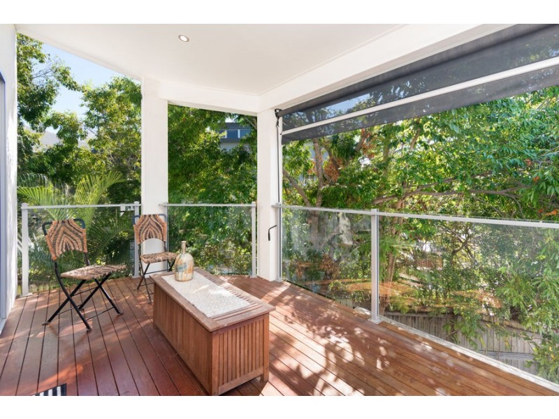 5 Ames Street, Coorparoo QLD 4151