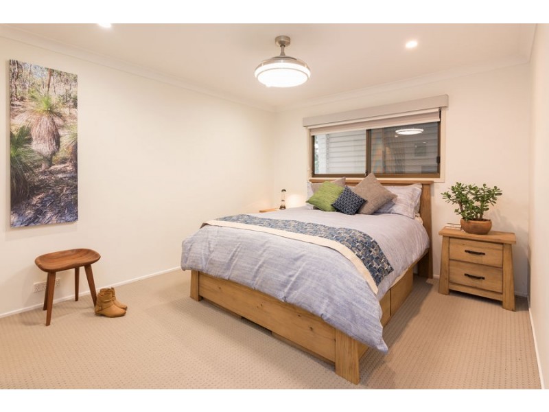 5 Galahad Street, Carindale QLD 4152