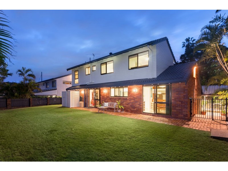 5 Galahad Street, Carindale QLD 4152