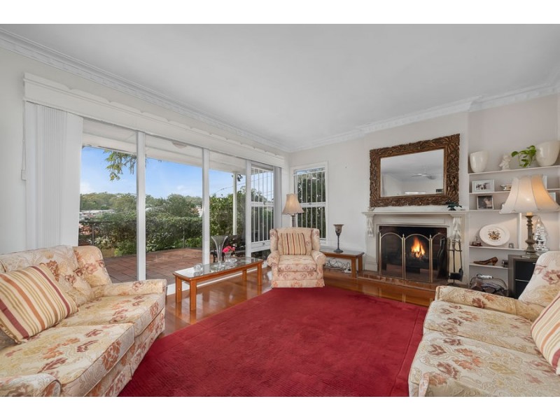 56 Beresford Tce, Coorparoo QLD 4151