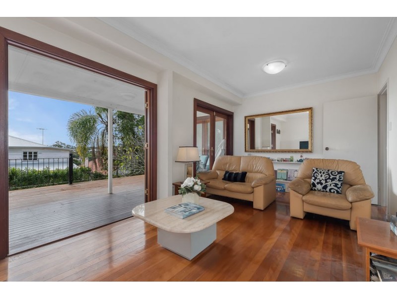 56 Beresford Tce, Coorparoo QLD 4151