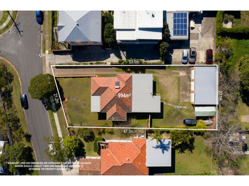 42 Brooks Street, Camp Hill QLD 4152