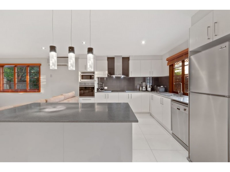 35 Majestic Outlook, Seven Hills QLD 4170