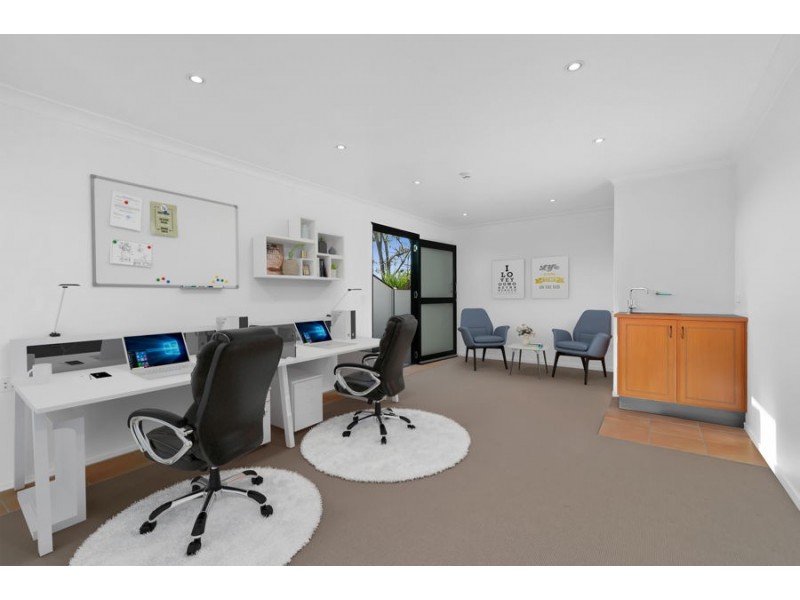 20a Garvary st, Holland Park West QLD 4121