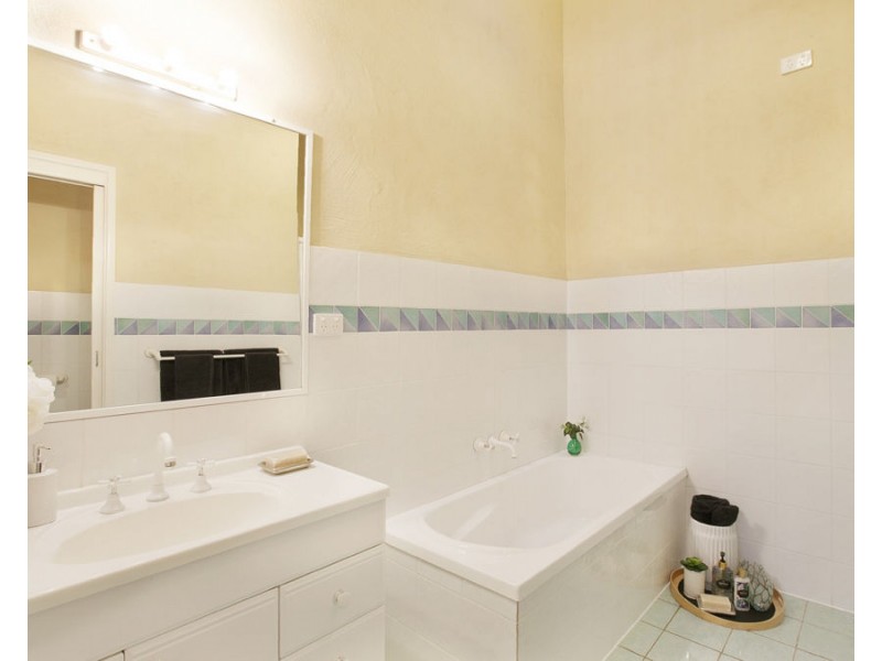 62 Tirrabella Street, Carina Heights QLD 4152