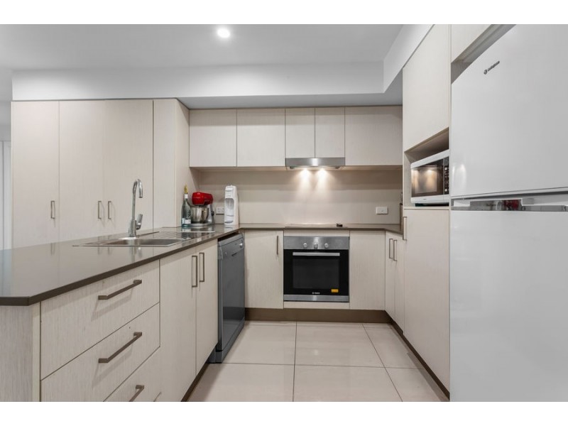 6 / 47 Victor Street, Holland Park QLD 4121