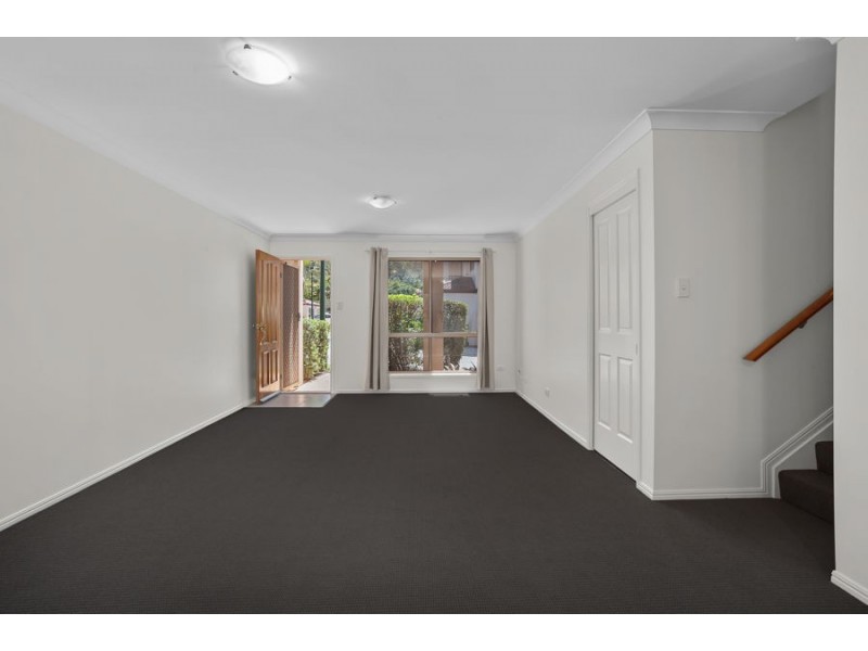 8 / 10 Kaija Street, Mount Gravatt East QLD 4122