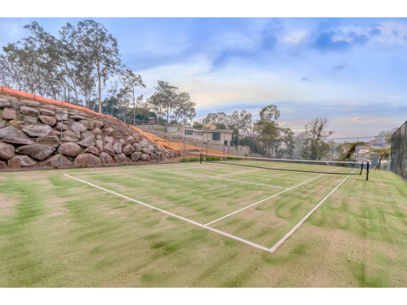 64 Carrara Street, Mount Gravatt East QLD 4122