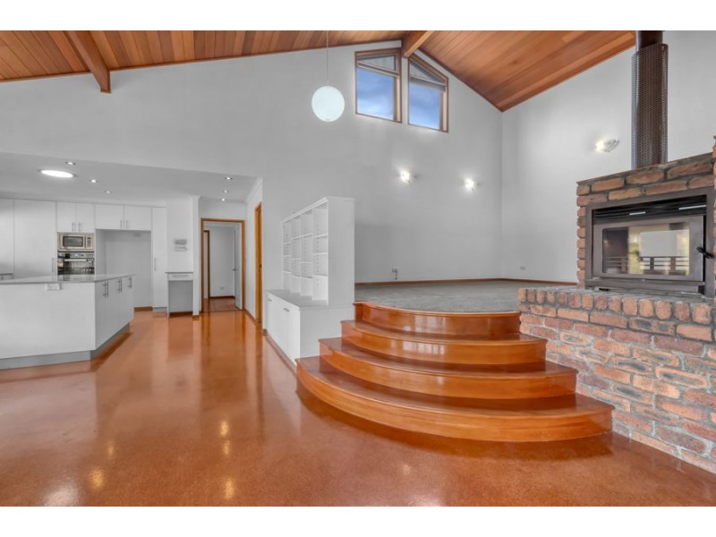 64 Carrara Street, Mount Gravatt East QLD 4122