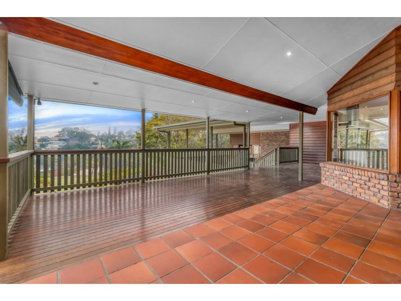 64 Carrara Street, Mount Gravatt East QLD 4122