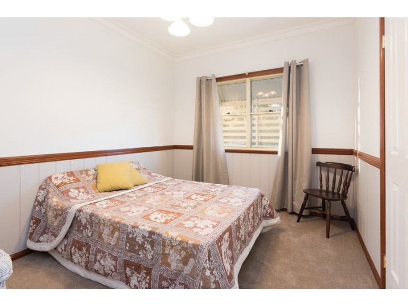 823 Cavendish Road, Holland Park QLD 4121