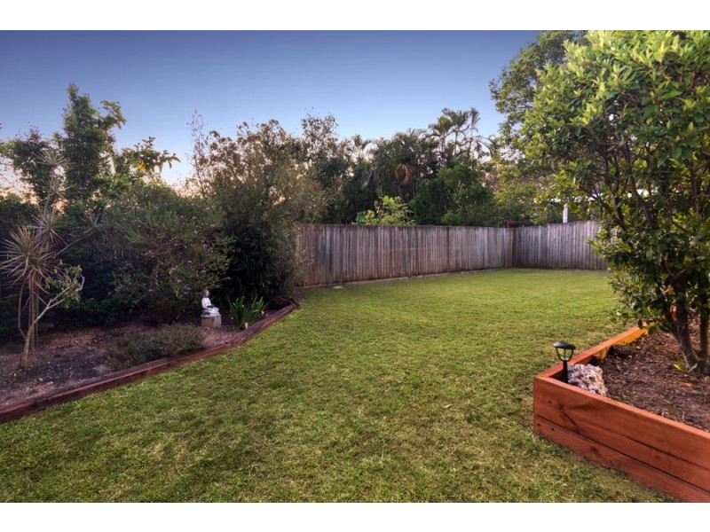 823 Cavendish Road, Holland Park QLD 4121