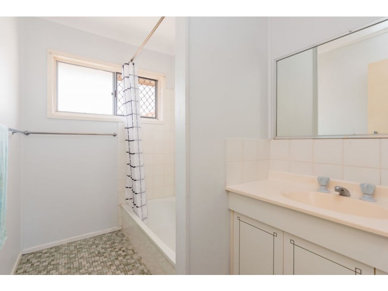 18 Kent Street, Coorparoo QLD 4151