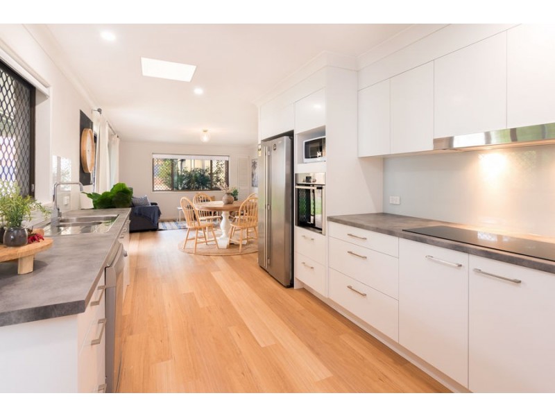 53 Rembrandt Street, Carina QLD 4152