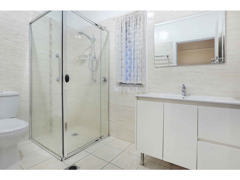 37 Oateson Skyline Dr, Seven Hills QLD 4170