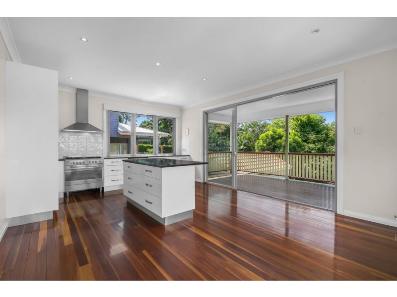 36 Pelham Street, Coorparoo QLD 4151